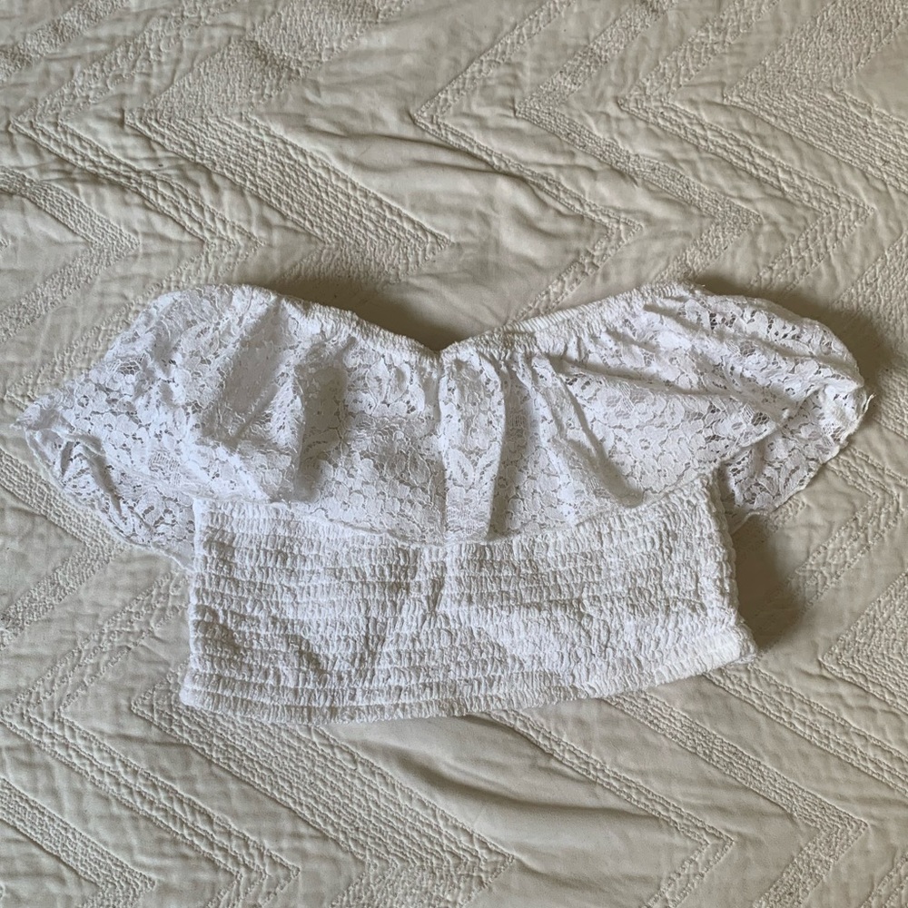 Hollister Crop Top